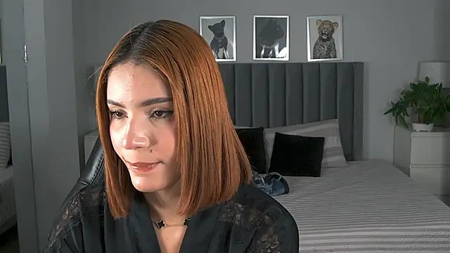 Madie  collins online show from 04-29-26, 12:20