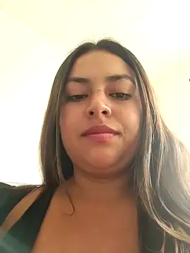 Snapshot of DULCE__26 chatting on 02-18-25, 07:19 DULCE  26 online show from 02-18-25, 07:19