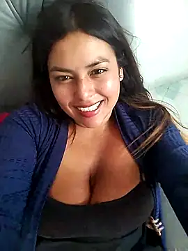 Snapshot of DULCE__26 chatting on 02-23-25, 02:57 DULCE  26 online show from 02-23-25, 02:57
