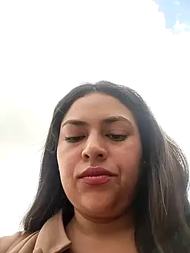 Snapshot of DULCE__26 chatting on 02-26-25, 04:14 DULCE  26 online show from 02-26-25, 04:14