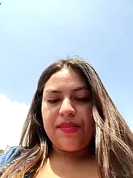 Snapshot of DULCE__26 chatting on 03-10-25, 03:20 DULCE  26 online show from 03-10-25, 03:20