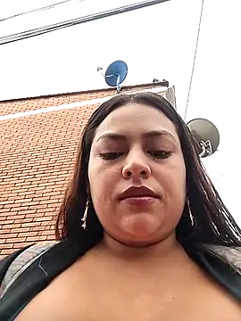 Snapshot of DULCE__26 chatting on 03-18-25, 11:30 DULCE  26 online show from 03-18-25, 11:30