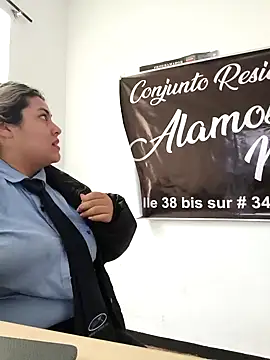 Snapshot of DULCE__26 chatting on 09-11-25, 06:52 DULCE  26 online show from 09-11-25, 06:52