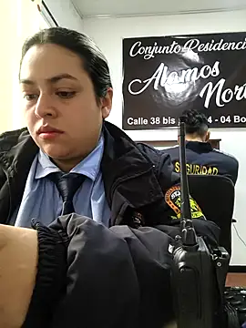 Snapshot of DULCE__26 chatting on 09-19-25, 12:17 DULCE  26 online show from 09-19-25, 12:17