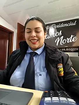 Snapshot of DULCE__26 chatting on 10-06-25, 11:51 DULCE  26 online show from 10-06-25, 11:51