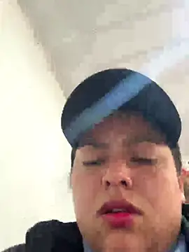 Snapshot of DULCE__26 chatting on 10-24-25, 12:12 DULCE  26 online show from 10-24-25, 12:12