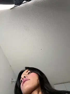 Dulceeany online show from 03-04-25, 10:05