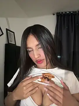 Dulceeany online show from 10-02-25, 03:35