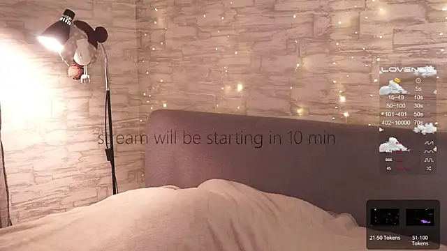    art online show from 12-10-24, 05:33