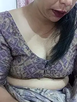 Snapshot of Urmila_bhabhii chatting on 06-05-26, 03:57 Urmila bhabhii online show from 06-05-26, 03:57