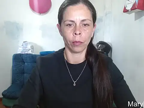 Snapshot of Marilyn_xxxx chatting on 05-19-26, 06:36 Marilyn xxxx online show from 05-19-26, 06:36