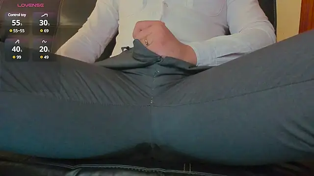 Snapshot of MrLonely02 chatting on 12-03-24, 07:55 MrLonely02 online show from 12-03-24, 07:55