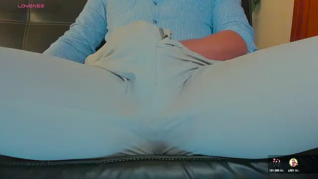 Snapshot of MrLonely02 chatting on 12-09-24, 09:26 MrLonely02 online show from 12-09-24, 09:26