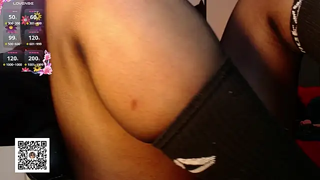 Snapshot of VictoriaMontero30000 chatting on 01-03-25, 12:22 VictoriaMontero30000 online show from 01-03-25, 12:22