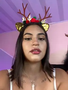 Snapshot of Nani_rosse chatting on 12-17-24, 07:59 Nani rosse online show from 12-17-24, 07:59