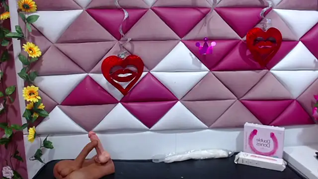 NahomiConnor  online show from 03-21-25, 04:40