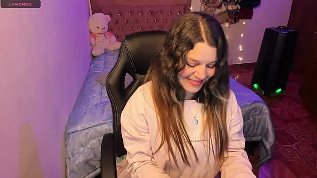 Sabrina Hall  online show from 02-23-25, 04:28