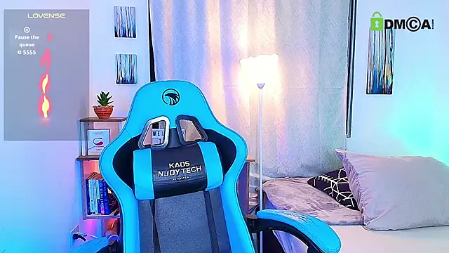 aron wi online show from 10-10-25, 03:27