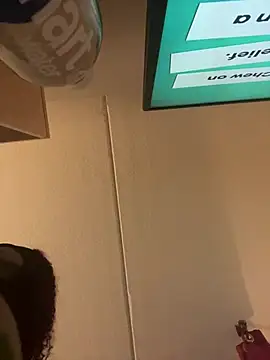 butterflybootyy online show from 12-20-24, 02:52