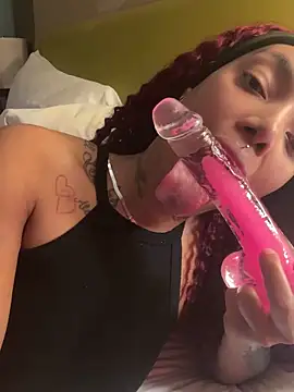 butterflybootyy online show from 12-20-24, 05:57