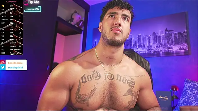 Snapshot of JACOB_MARTINS chatting on 11-30-25, 06:45 JACOB MARTINS online show from 11-30-25, 06:45