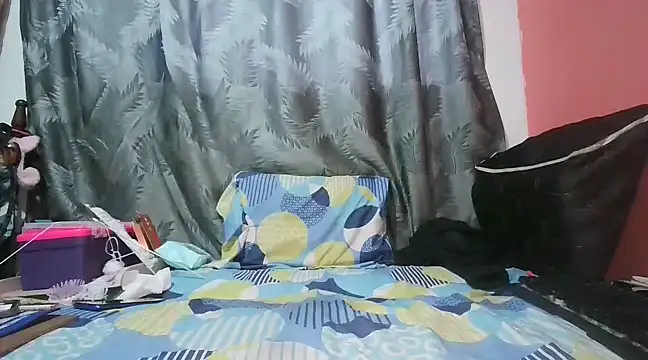 Snapshot of Elizabeth68 chatting on 02-02-25, 02:13 Elizabeth68 online show from 02-02-25, 02:13