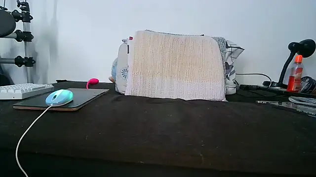 Elizabeth68 online show from 03-19-26, 01:48