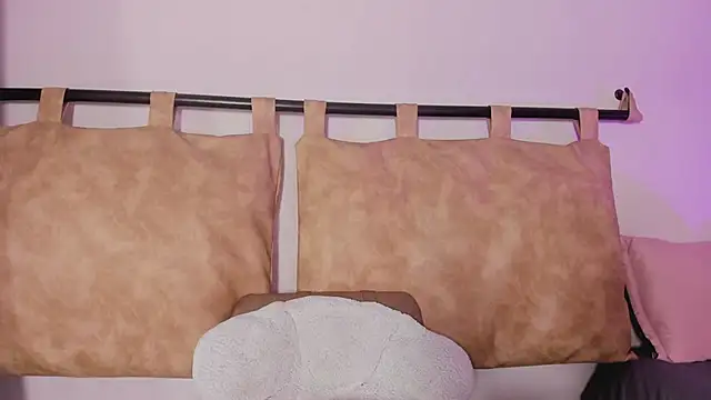 ariana rosse   online show from 02-08-25, 06:44