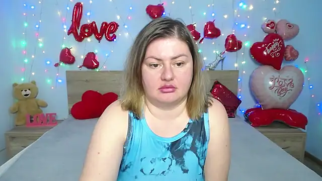 Snapshot of ZannaDreil chatting on 03-01-25, 07:30 ZannaDreil online show from 03-01-25, 07:30