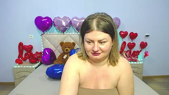 Snapshot of ZannaDreil chatting on 03-03-25, 11:14 ZannaDreil online show from 03-03-25, 11:14