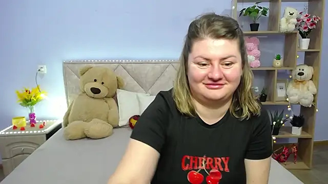 Snapshot of ZannaDreil chatting on 03-12-25, 10:28 ZannaDreil online show from 03-12-25, 10:28