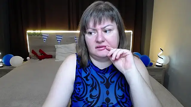 Snapshot of ZannaDreil chatting on 09-30-25, 06:24 ZannaDreil online show from 09-30-25, 06:24