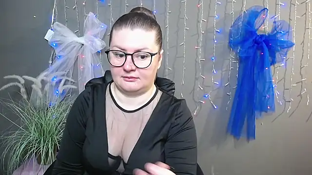 Snapshot of ZannaDreil chatting on 11-08-25, 07:12 ZannaDreil online show from 11-08-25, 07:12