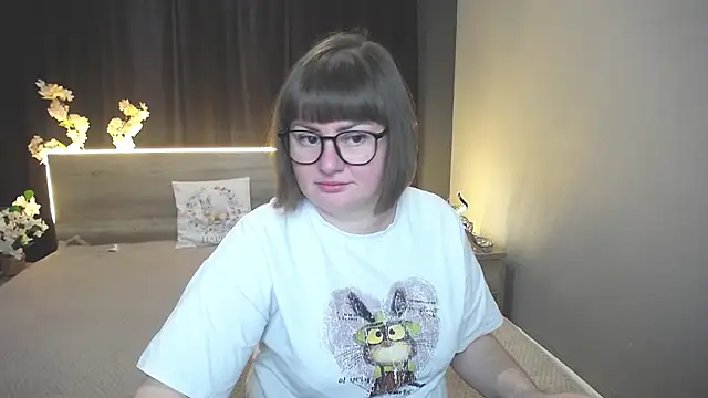 ZannaDreil online show from 04-18-26, 11:36