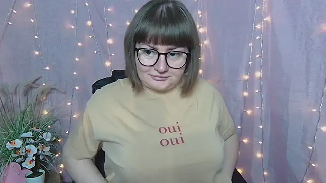 ZannaDreil online show from 04-20-26, 06:09