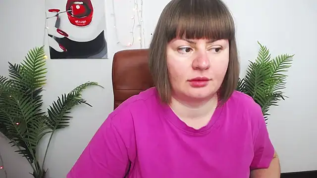 Snapshot of ZannaDreil chatting on 05-21-26, 11:17 ZannaDreil online show from 05-21-26, 11:17