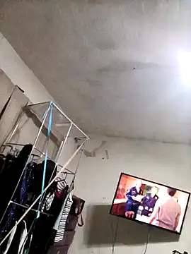 SINUECASTILLO online show from 01-29-25, 09:23