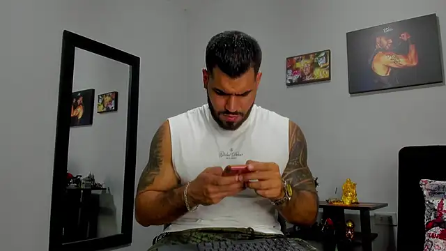 SamirHazard97 online show from 10-21-25, 09:04