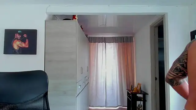 SamirHazard97 online show from 02-18-26, 08:05