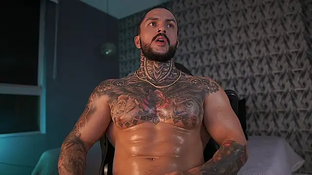 Snapshot of mariano_costa chatting on 12-19-24, 03:18 mariano costa online show from 12-19-24, 03:18