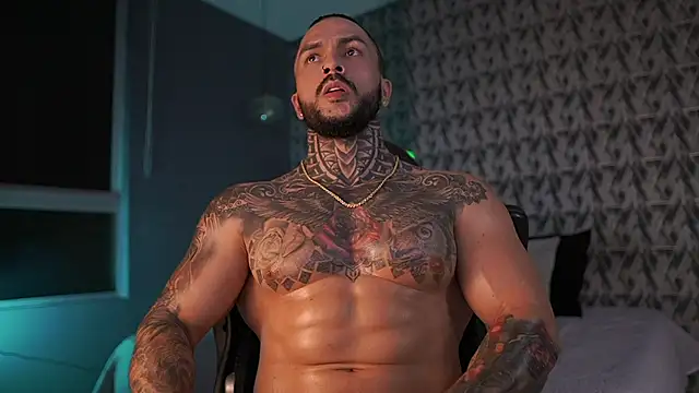 Snapshot of mariano_costa chatting on 12-28-24, 03:15 mariano costa online show from 12-28-24, 03:15