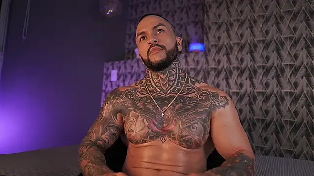 Snapshot of mariano_costa chatting on 02-23-25, 05:56 mariano costa online show from 02-23-25, 05:56