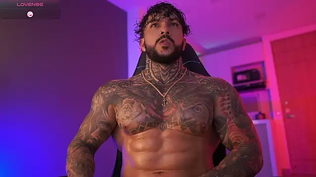 Snapshot of mariano_costa chatting on 10-02-25, 02:29 mariano costa online show from 10-02-25, 02:29