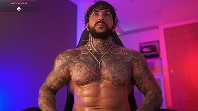 Snapshot of mariano_costa chatting on 11-26-25, 10:11 mariano costa online show from 11-26-25, 10:11