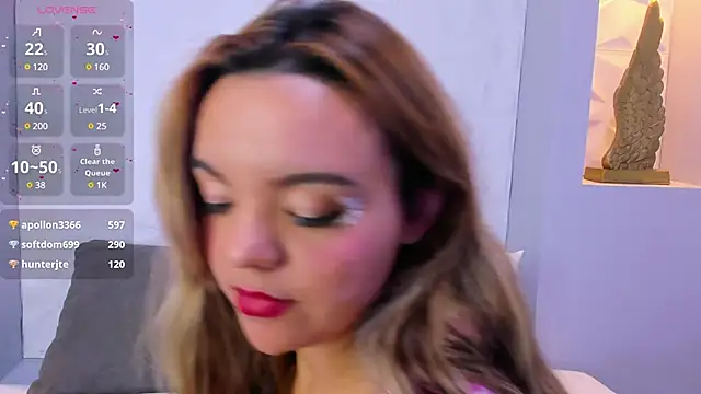 EmilyRouss  online show from 02-01-25, 01:34