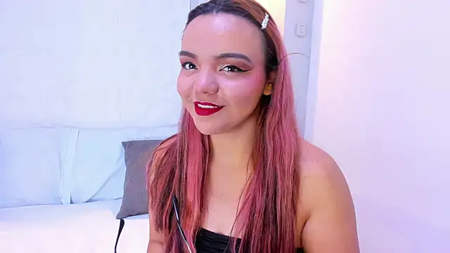 EmilyRouss  online show from 03-03-25, 07:06