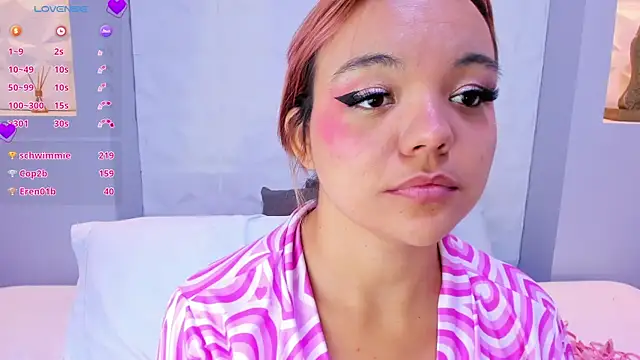 EmilyRouss  online show from 03-05-25, 01:31