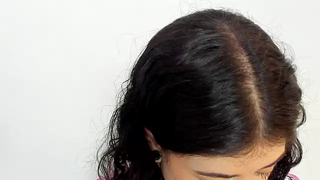 melody suarez online show from 12-27-24, 10:37