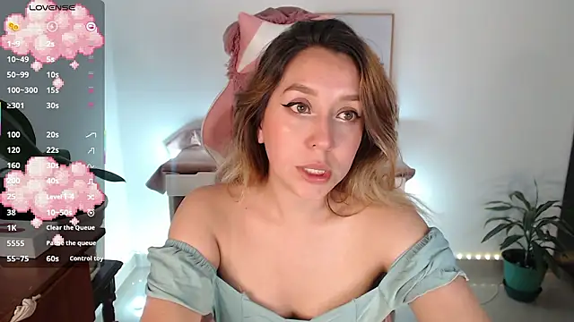 Dahlia  espresso online show from 03-17-26, 04:06