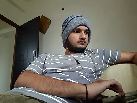 Jonrobinso online show from 09-29-25, 04:39